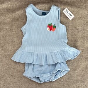 Blue ribbed tank 2 piece outfit - NWT